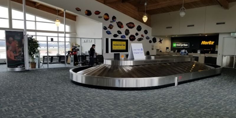 Southwest Oregon Regional Airport