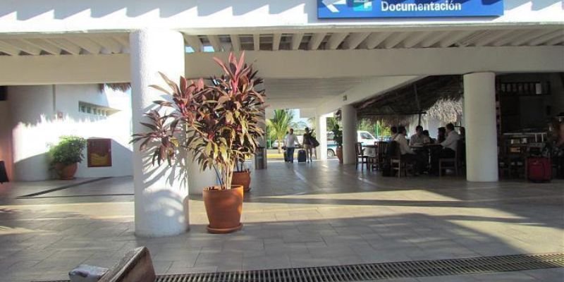 Bahias de Huatulco International Airport